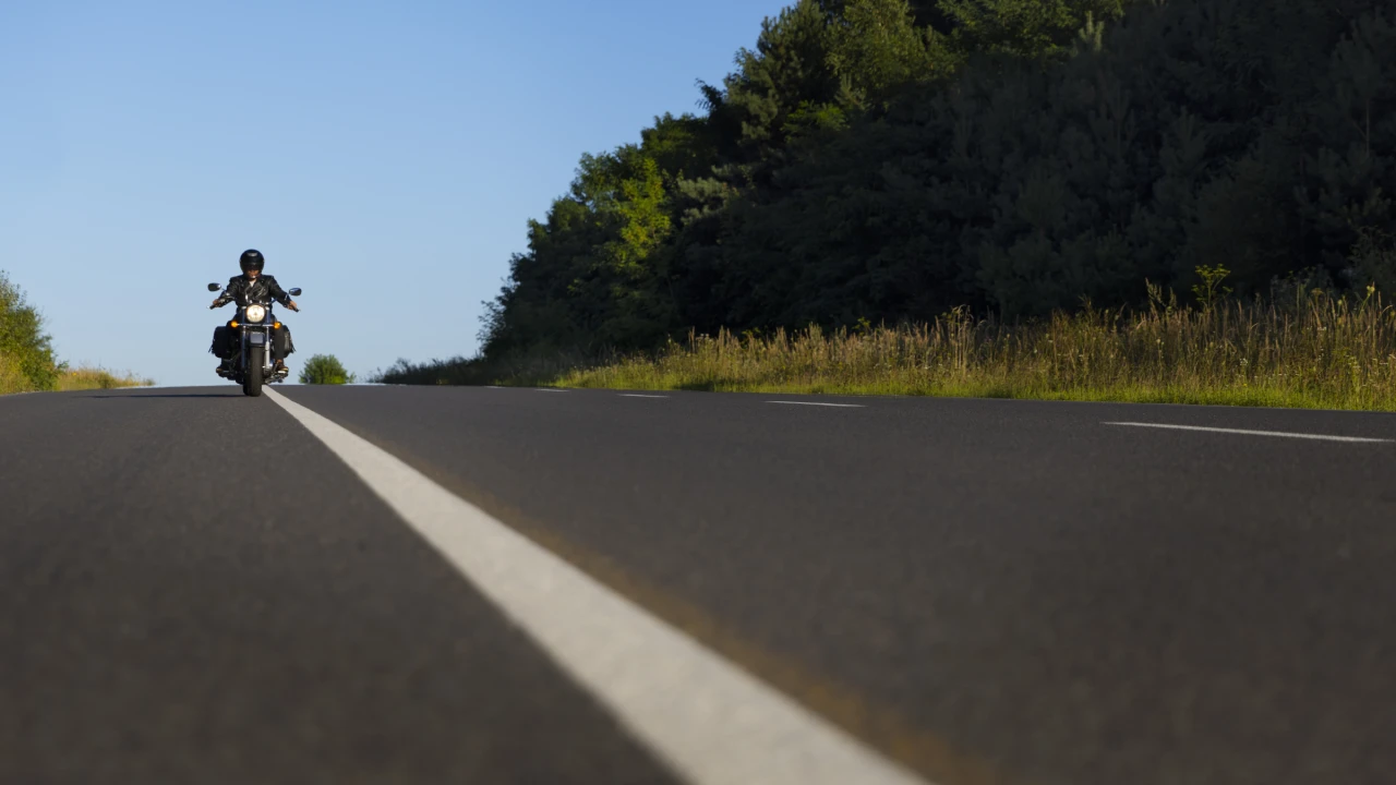 Understanding Lane Splitting Laws in Kansas and Missouri